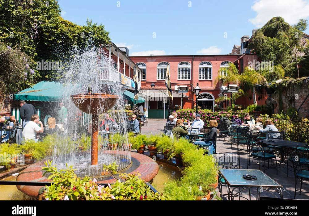 THE GREEN LEGION EXPERIENCE INVADES THE BIG EASY FOR THE BIG GAME!!!